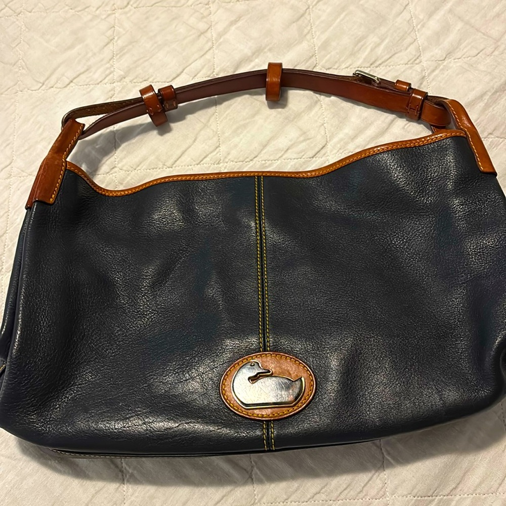 Vintage Dooney & Bourke shoulder bag